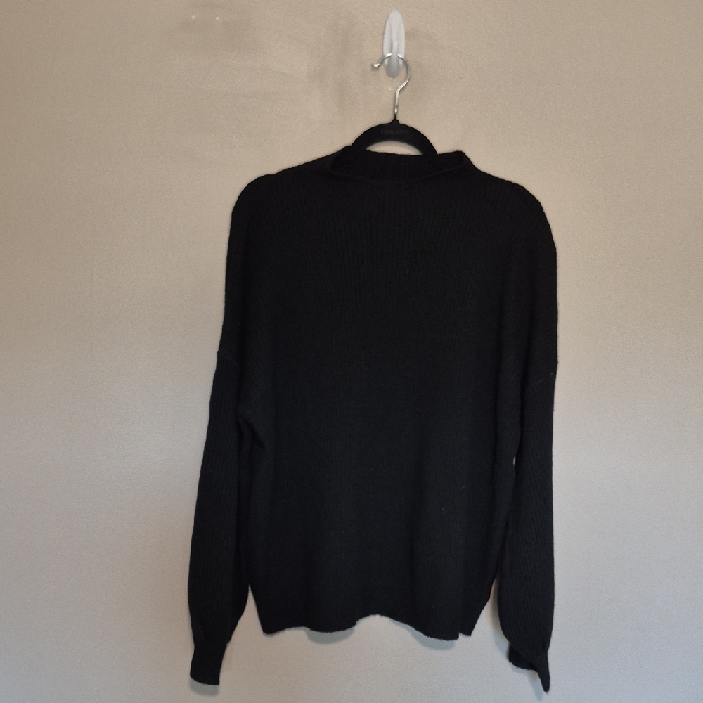 Pinque Black Ribbed Sweater With Mock Turtle Neck